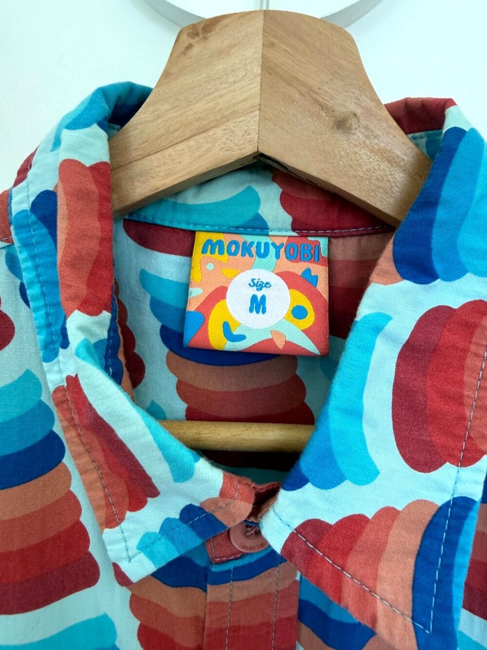 Mokuyobi Geometric Abstract Pattern Short Sleeve Button-Down Shirt Size Medium M